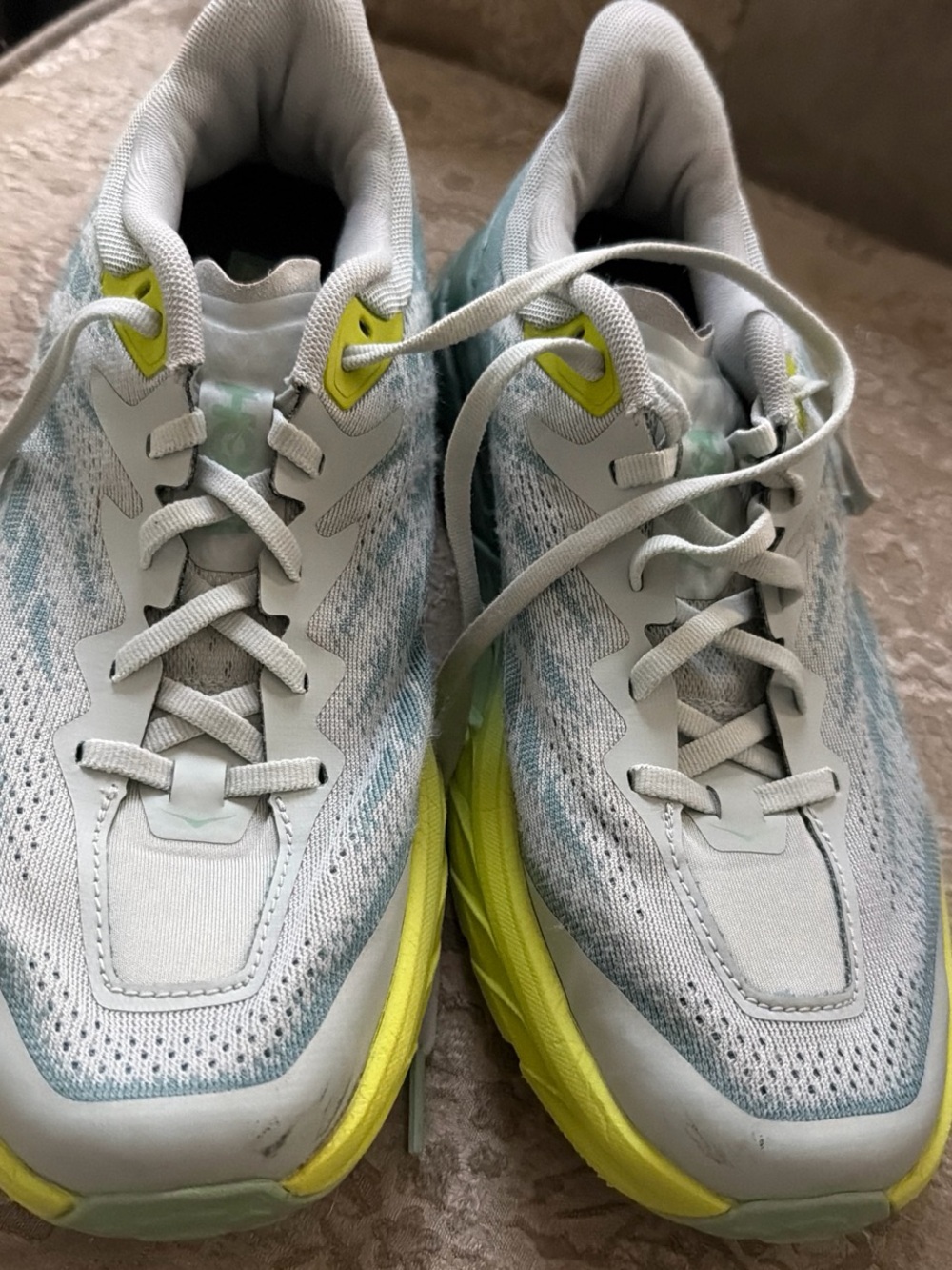 Hoka Speedgoat Trail Running women sz 10 - Picture 2 of 4